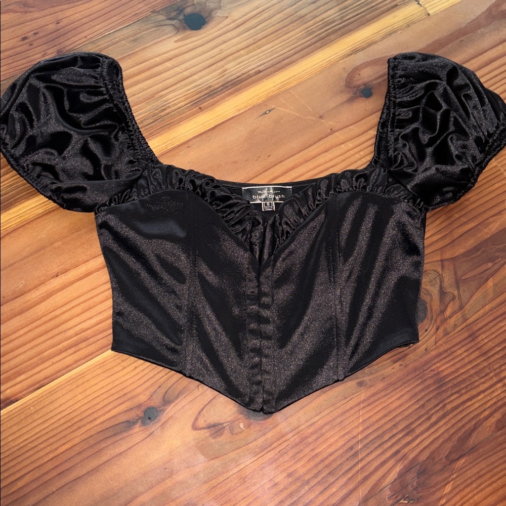 Black Crop Top - Picture 4 of 5